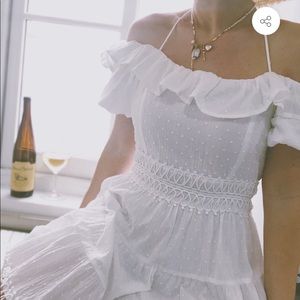 White puffy sleeved halter dress M